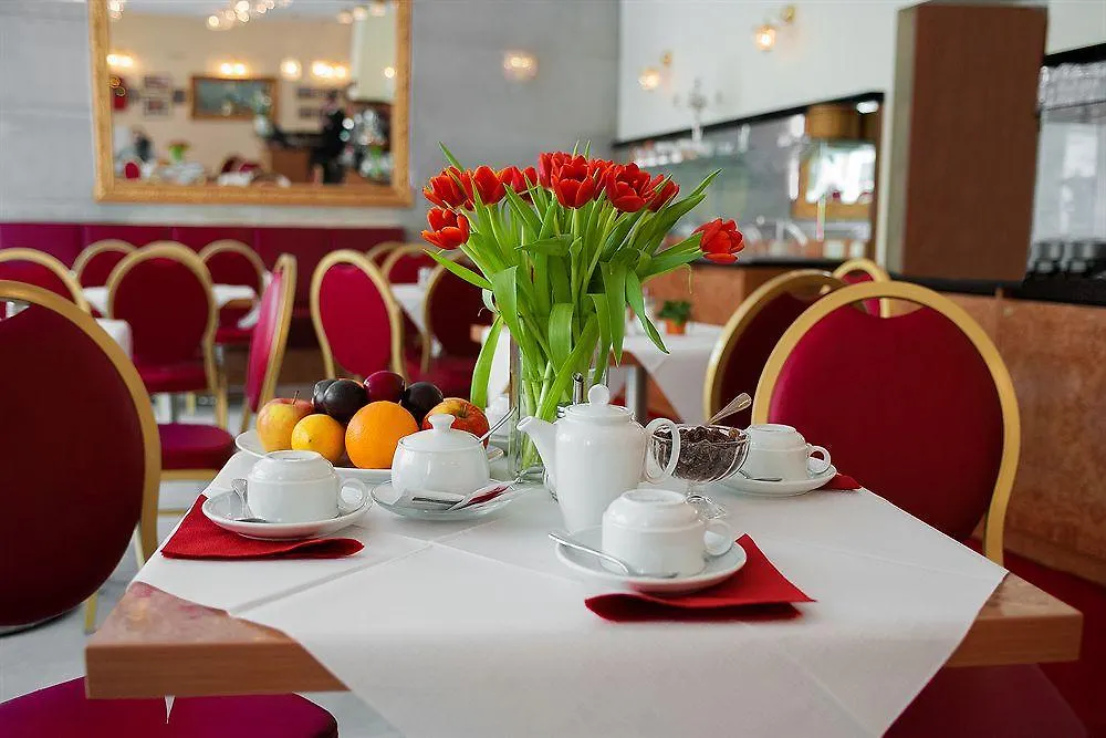 Hotel & Apartments Zarenhof Berlin Friedrichshain 3*,